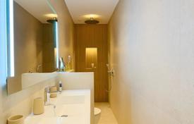 3 dormitorio piso en Port Palm Beach, Francia. 475 000 €
