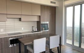 2 dormitorio piso en Eglinton Avenue East, Canadá. C$916 000