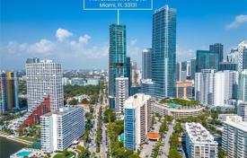 2-dormitorio apartamentos en condominio 120 m² en Miami, Estados Unidos. $1 575 000