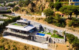 Villa – Tossa de Mar, Cataluña, España. 4 600 €  por semana