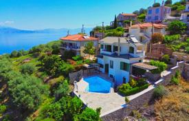 5 dormitorio casa de pueblo 190 m² en Korinthia, Grecia. 400 000 €