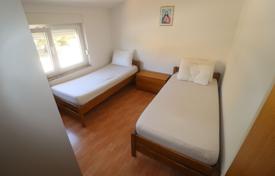 4 dormitorio piso 92 m² en Primorje-Gorski Kotar County, Croacia. 320 000 €