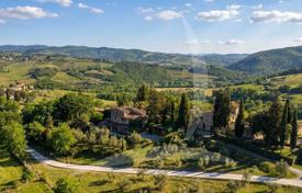 7 dormitorio villa 720 m² en Siena, Italia. 2 950 000 €