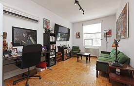 10 dormitorio adosado en Old Toronto, Canadá. C$2 147 000