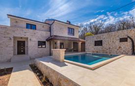 4 dormitorio casa de pueblo 197 m² en Primorje-Gorski Kotar County, Croacia. 955 000 €