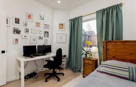 9 dormitorio adosado en Old Toronto, Canadá. C$2 499 000