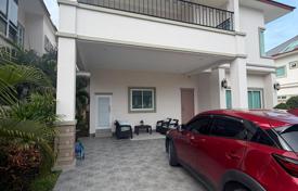 4 dormitorio villa 280 m² en Pattaya, Tailandia. $388 000