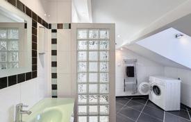 2 dormitorio piso en Boulevard de la Croisette, Francia. 360 000 €