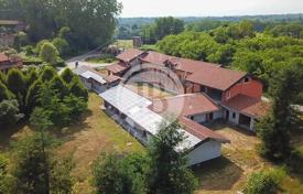 35 dormitorio villa en Agrate Conturbia, Italia. Price on request