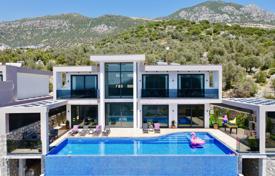 Villa – Kalkan, Antalya, Turquía. $709 000