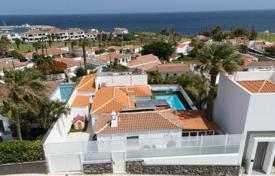 4 dormitorio villa 234 m² en Amarilla Golf, España. 1 100 000 €
