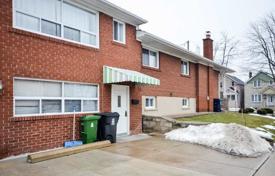 4 dormitorio casa de pueblo en York, Canadá. C$1 605 000