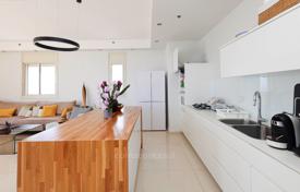 7 dormitorio chalet 260 m² en Netanya, Israel. $3 252 000