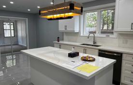 10 dormitorio casa de pueblo en North York, Canadá. C$2 525 000