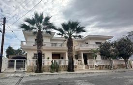 8 dormitorio chalet 645 m² en Strovolos, Chipre. 880 000 €
