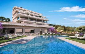 2 dormitorio piso 92 m² en Estepona, España. 434 000 €