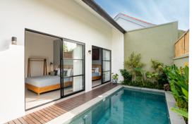 2 dormitorio villa 52 m² en Tumbak Bayuh, Indonesia. $237 000