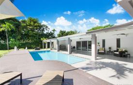 6 dormitorio villa 426 m² en Miami, Estados Unidos. $1 550 000