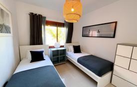 2 dormitorio ático 107 m² en Marbella, España. 599 000 €