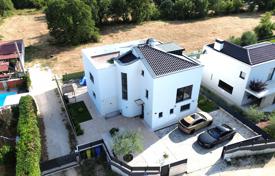 6 dormitorio casa de pueblo 245 m² en Istria County, Croacia. 1 090 000 €