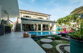 3 dormitorio villa 714 m² en Phuket Town, Tailandia. $453 000
