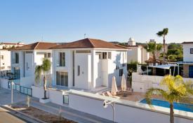 3 dormitorio chalet en Famagusta, Chipre. 750 000 €