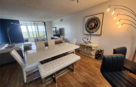 Condominio – Hallandale Beach, Florida, Estados Unidos. $315 000