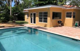 Villa – Key Biscayne, Florida, Estados Unidos. $1 395 000