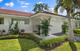 Casa de pueblo – Coral Gables, Florida, Estados Unidos. $1 395 000