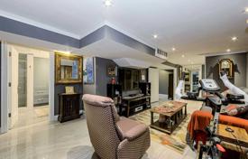14 dormitorio casa de pueblo en Etobicoke, Canadá. C$1 805 000