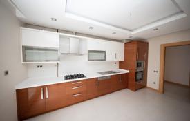 2 dormitorio piso 175 m² en Üsküdar, Turquía. $410 000