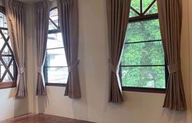 4 dormitorio chalet en Phaya Thai, Tailandia. $4 600  por semana