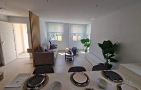 4 dormitorio adosado 119 m² en Bigastro, España. 270 000 €