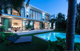 Obra nueva – Miami Beach, Florida, Estados Unidos. 4 700 €  por semana