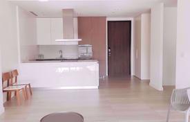 2 dormitorio piso en Pathum Wan, Tailandia. $5 200  por semana