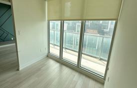 5 dormitorio piso en North York, Canadá. C$718 000