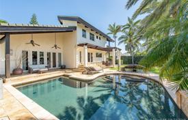 Villa – Hallandale Beach, Florida, Estados Unidos. $2 399 000