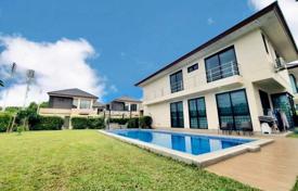 Villa – Pattaya, Chonburi, Tailandia. 287 000 €