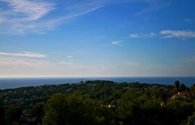 Terreno en Moraira, España. 500 000 €