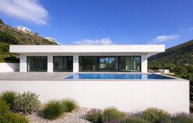 3 dormitorio chalet 200 m² en Denia, España. 710 000 €