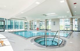 5 dormitorio piso en North York, Canadá. C$838 000