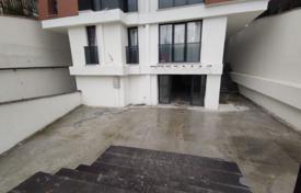 3 dormitorio piso 110 m² en Beylikdüzü, Turquía. $160 000