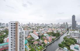 Condominio – Huai Khwang, Bangkok, Tailandia. $122 000