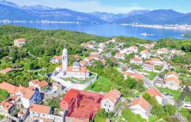 Casa de pueblo – Radovići, Tivat, Montenegro. 300 000 €