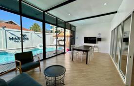 3 dormitorio villa 352 m² en Pattaya, Tailandia. $656 000