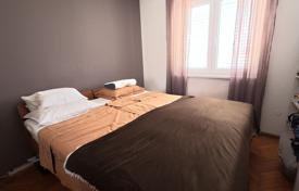 3 dormitorio piso 73 m² en Poreč, Croacia. 450 000 €
