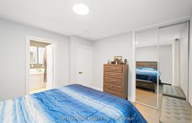 13 dormitorio casa de pueblo en Scarborough, Canadá. C$2 065 000