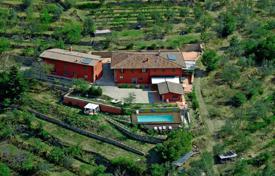 25 dormitorio finca rústica 511 m² en Arezzo, Italia. 1 300 000 €