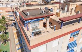 3 dormitorio piso 85 m² en Guardamar del Segura, España. 220 000 €