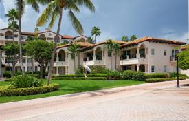 Piso – Fisher Island Drive, Miami Beach, Florida,  Estados Unidos. $1 895 000